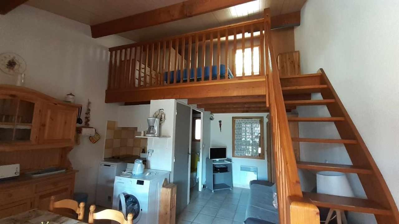 Mazet De Vacances Dans Le Domaine De L'Espai Saint-Martin-de-Brômes Esterno foto