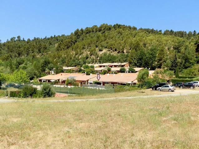 Mazet De Vacances Dans Le Domaine De L'Espai Saint-Martin-de-Brômes Esterno foto